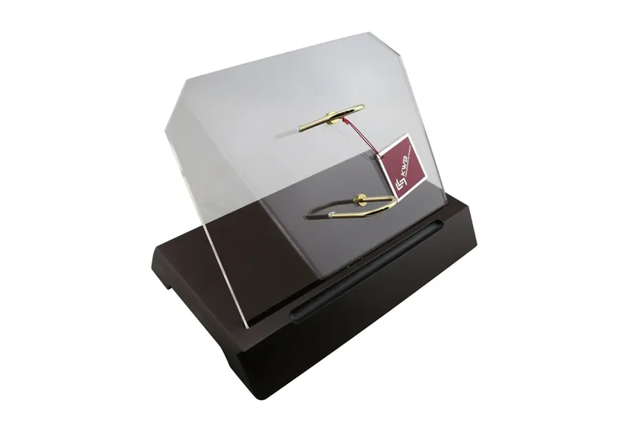 Desk calendar with a standing acrylic board on a wooden base, item 7929FBU